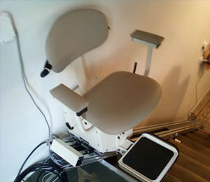 Acorn Stairlifts Acorn Stairlifts